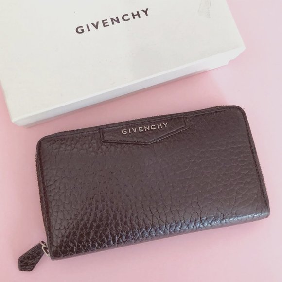 Givenchy Antigona Wallet Dark Purple Brand New - Picture 1 of 1